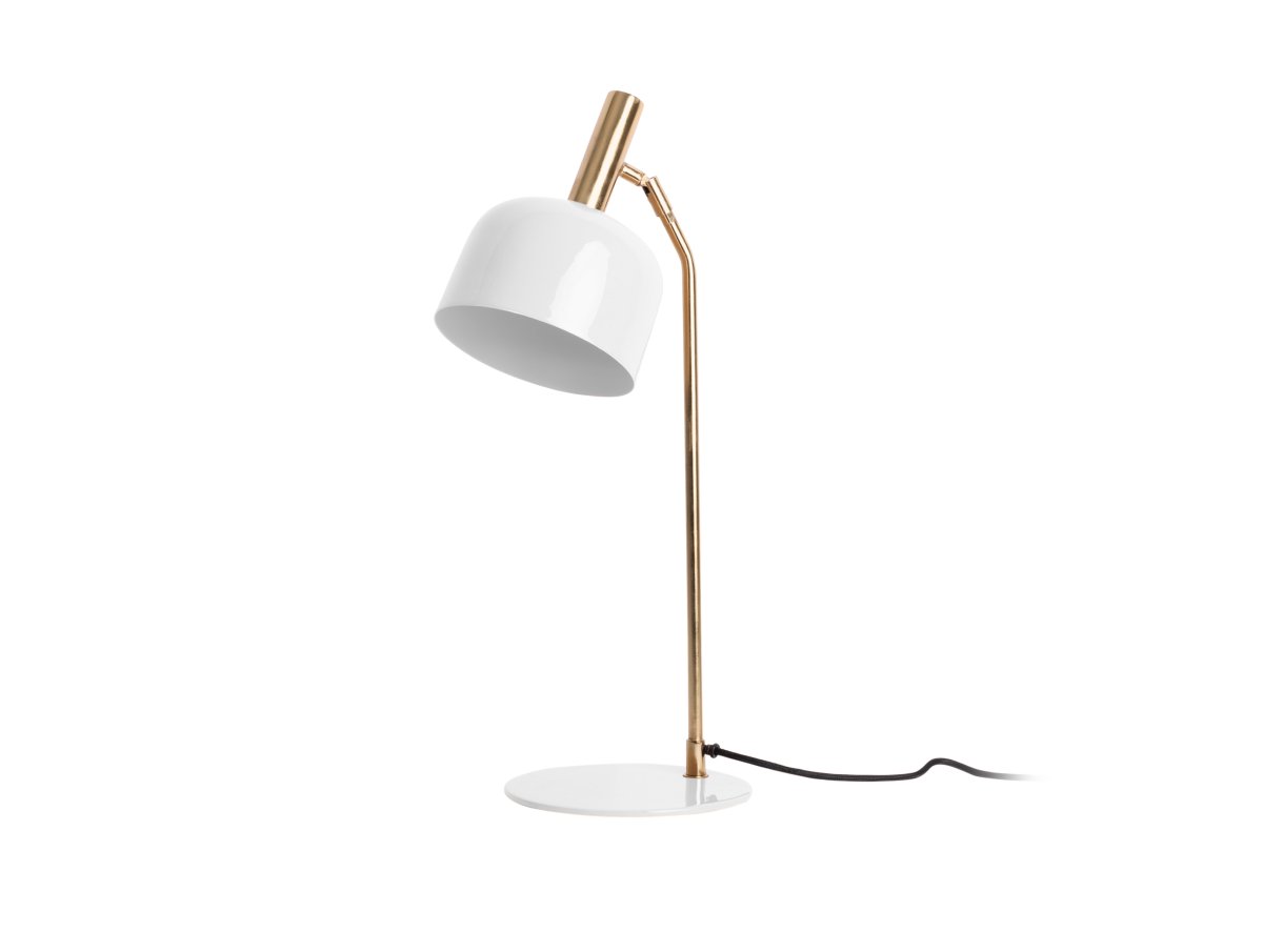 Smart 56cm Hvid skrivebordslampe Fra Leitmotiv - Den skinnende, emaljerede finish i hvid sammen med elegante gulddetaljer giver lampen et unikt og iøjnefaldende udtryk.