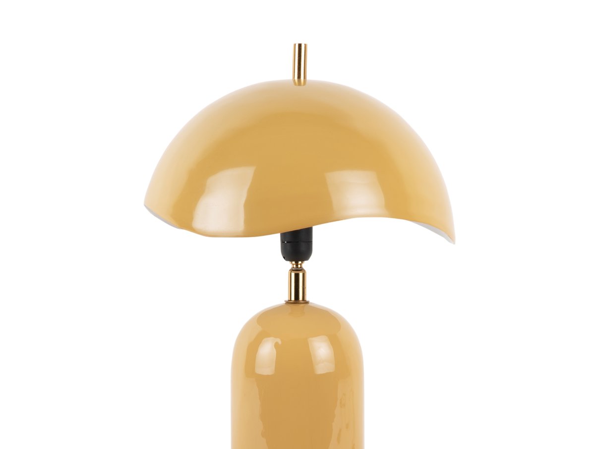 Querido 40cm Gul bordlampe Fra Leitmotiv - Den er lavet af metal med en blank honninggul finish og detaljer i guldfinish, og den vil være en stilfuld tilføjelse til dit hjem.