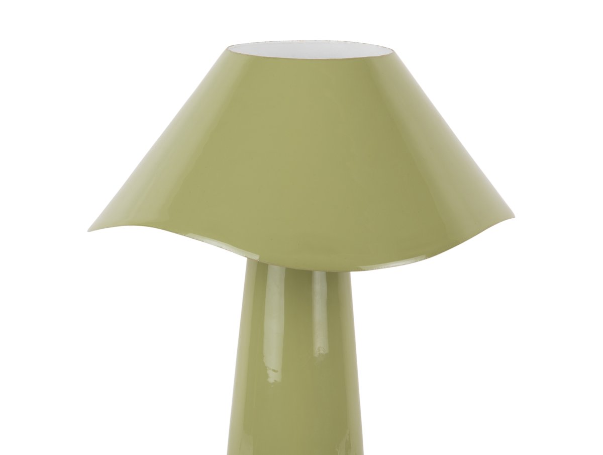 Ameno 33cm Grøn bordlampe Fra Leitmotiv - Ameno er en stilfuld bordlampe i metal med en blank grøn finish, der giver et blødt og harmonisk udtryk.
