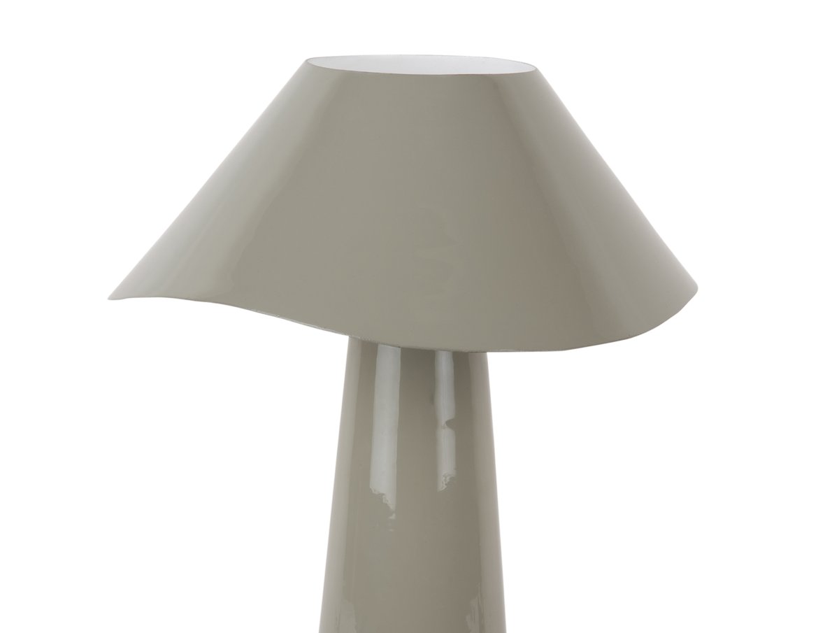 Ameno 33cm Grå bordlampe Fra Leitmotiv - Ameno er en stilfuld bordlampe i metal med en blank grå finish, der giver et blødt og harmonisk udtryk.