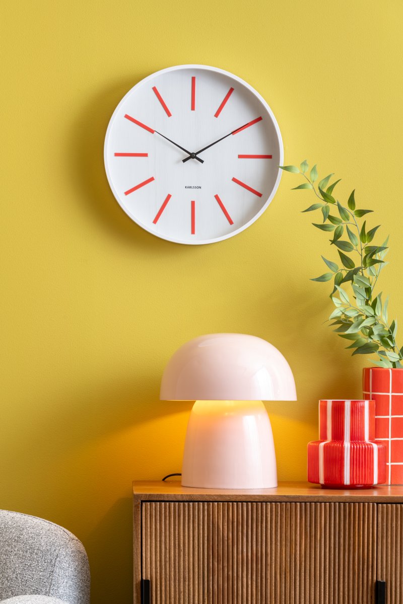 Masivo Seta 34cm Lyserød bordlampe Fra Leitmotiv - Lampens afrundede former skaber en harmonisk følelse og gør den til en tydelig detalje i indretningen.
