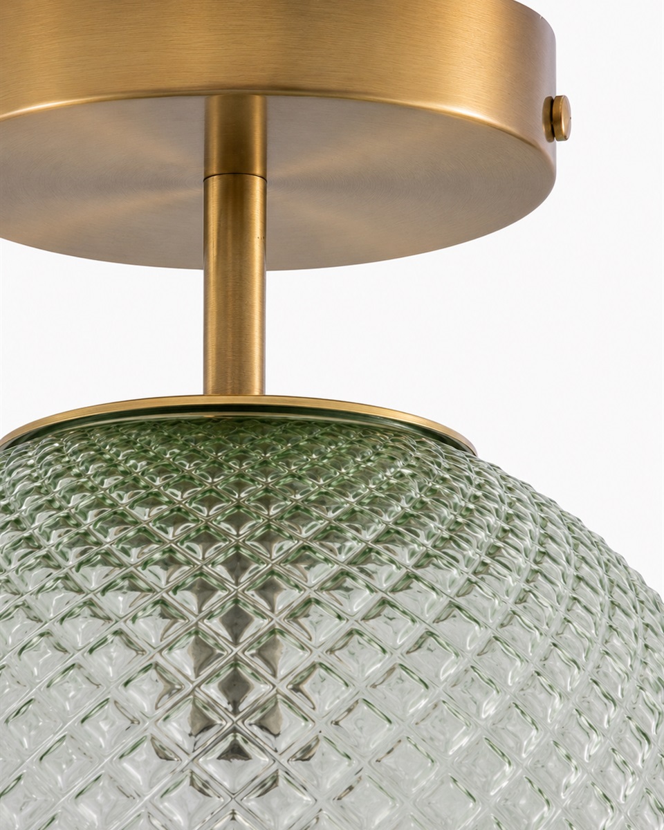 Korridor Ø25 Grøn plafond Fra Lampan - Korridor passer lige s&aring; godt i entr&eacute; og sovev&aelig;relse som i stuen og bliver en dekorativ detalje, selv n&aring;r den er slukket.