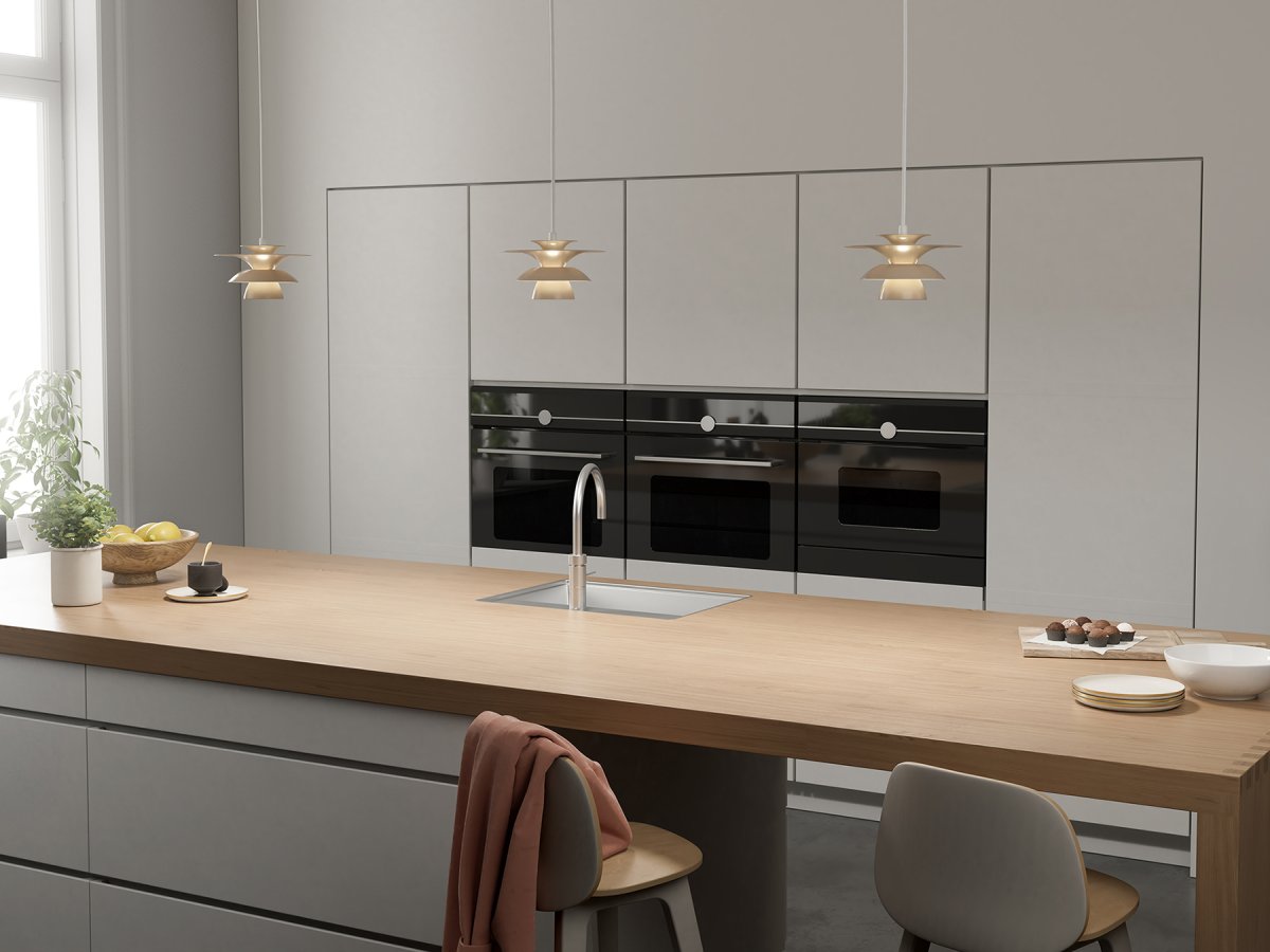 Picasso Ø18 Nougat loftslampe Fra Belid - Farverne gifter sig meget behageligt med naturlige indretningsstile, men også mere grafiske indretningsstile, hvor man ønsker en passende fremtoning af indretningsdetaljerne.