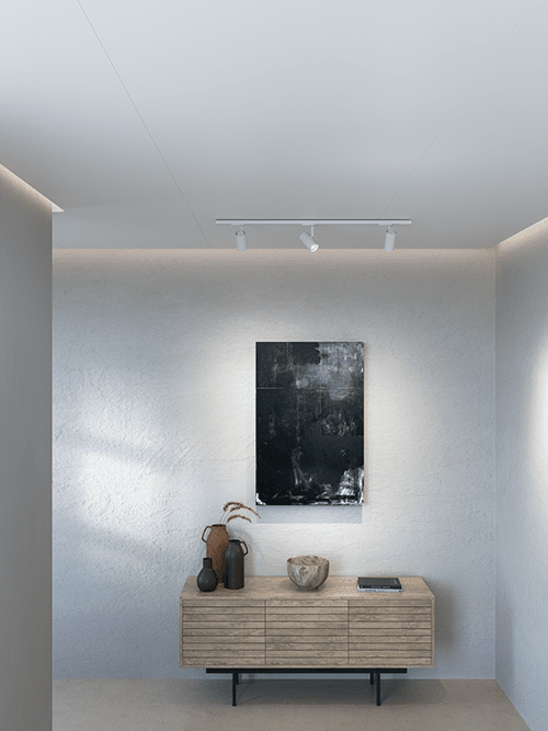 Tyson Sæt Hvid struktur Fra Belid - Dette produkt passer perfekt ind i ethvert hjem med sit stilfulde design og er udstyret med GU10 fatninger, 3x10W str&oslash;m og en d&aelig;mpbar funktion.