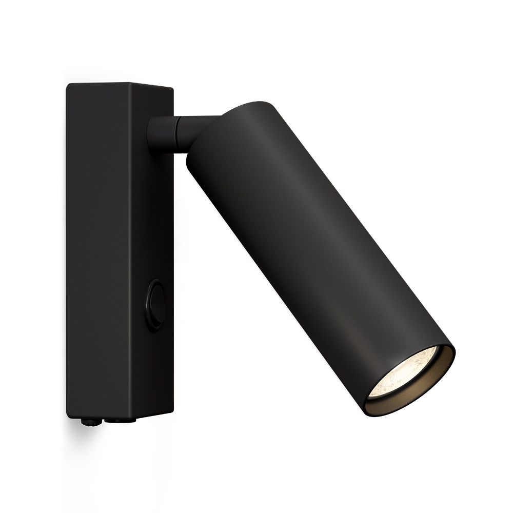 Pipeline Mat sort læselampe Fra Herstal - Med en højde på kun 12,5 cm og et fremspring på 15,6 cm fra væggen giver denne elegante lampe den perfekte retningsbelysning til løsning eller til at skabe en hyggelig atmosfære.