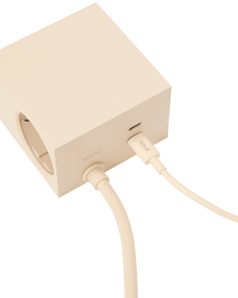 USB-C til USB-C Perlemoragtig elfenben Fra Kord - Universal kompatibilitet &ndash; Passer til USB-C-enheder som mobiltelefoner, tablets og b&aelig;rbare computere med underst&oslash;ttelse af USB-C-opladning.