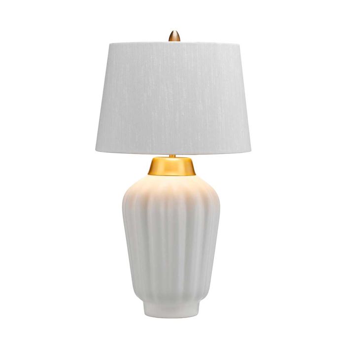 Bexley 56cm Hvid bordlampe Fra Elstead Lighting - Den levereras med en avsmalnande lampsk&auml;rm i ljus elfenbensf&auml;rgad konstsilke med en m&auml;ssingf&auml;rgad insida, handgjord i Storbritannien.