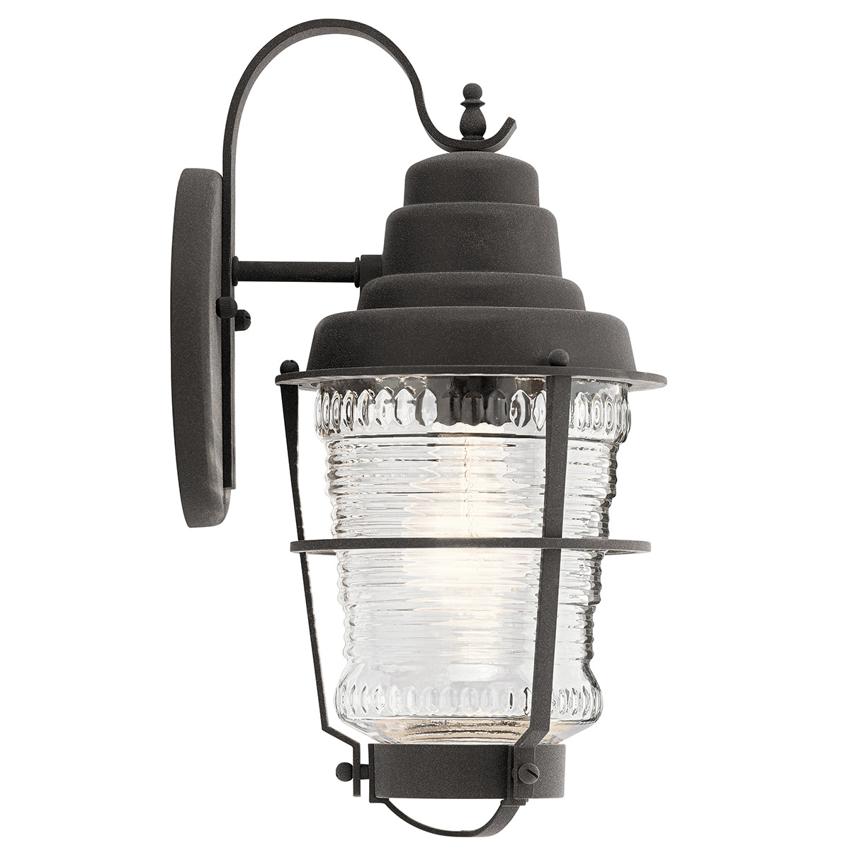 Chance Harbor 37cm Zink udendørslampe Fra Elstead Lighting - Chance Harbor &auml;r en klassisk och robust fasadlampa med en design inspirerad av maritim stil.