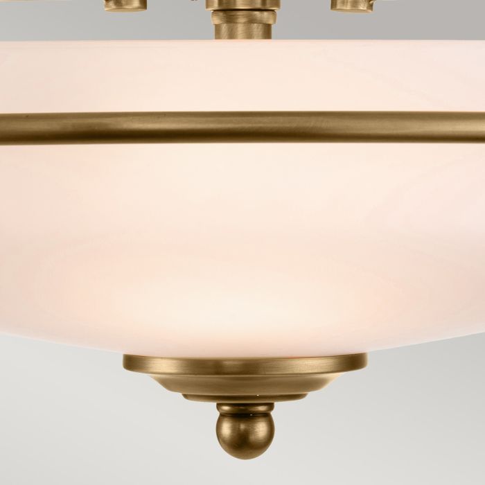 Griffin Ø42 Messing plafond Fra Elstead Lighting - Den etsade sk&auml;rmen &auml;r vitm&aring;lad p&aring; insidan, vilket sprider ljuset j&auml;mnt och skapar en behaglig belysning i hemmet.