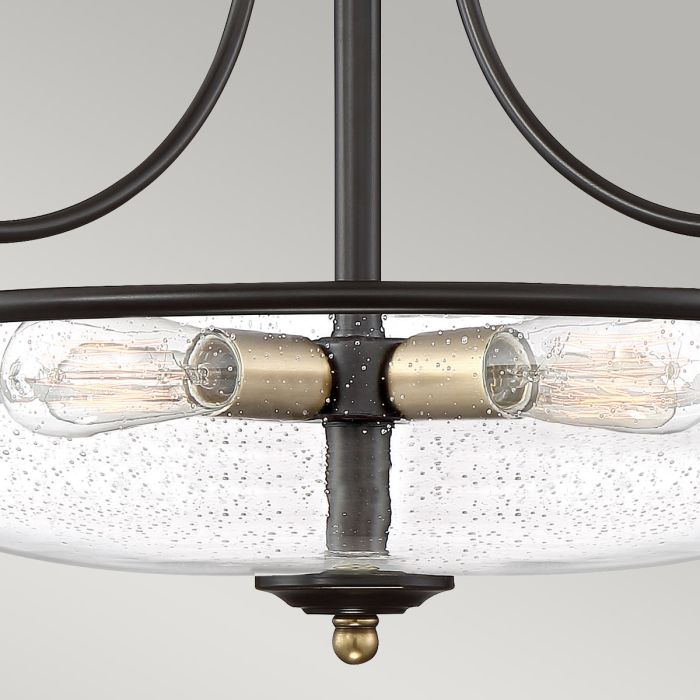 Griffin Ø42 Bronze plafond Fra Elstead Lighting - Den klara bubbelglas-sk&auml;rmen framh&auml;ver ljusk&auml;llorna och ger en bra och fin ljusspridning i rummet.