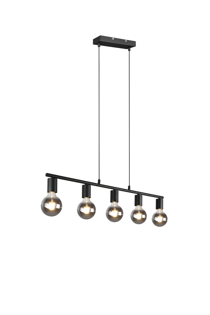 Vannes 82cm Sort loftslampe Fra Trio Lighting - Den minimalistiske sorte ramme og det åbne design gør lampen til et trendy indslag i både moderne og industrielle interiører.