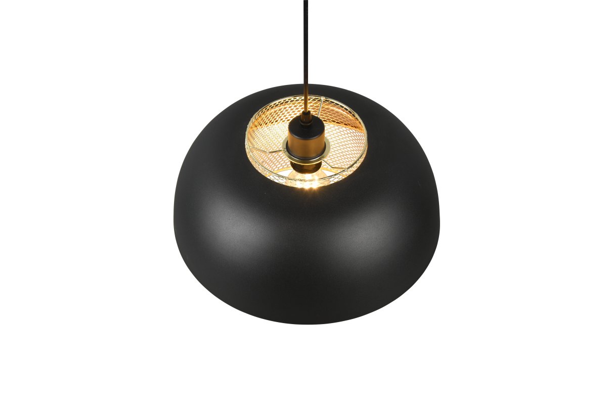 Punch Ø35 Sort loftslampe Fra Trio Lighting - Lampens elegante form og farvekombination af mat sort og guld tilføjer et r&aring; og stilfuld industriel følelse, der løfter indretningen i dine egne fire vægge.