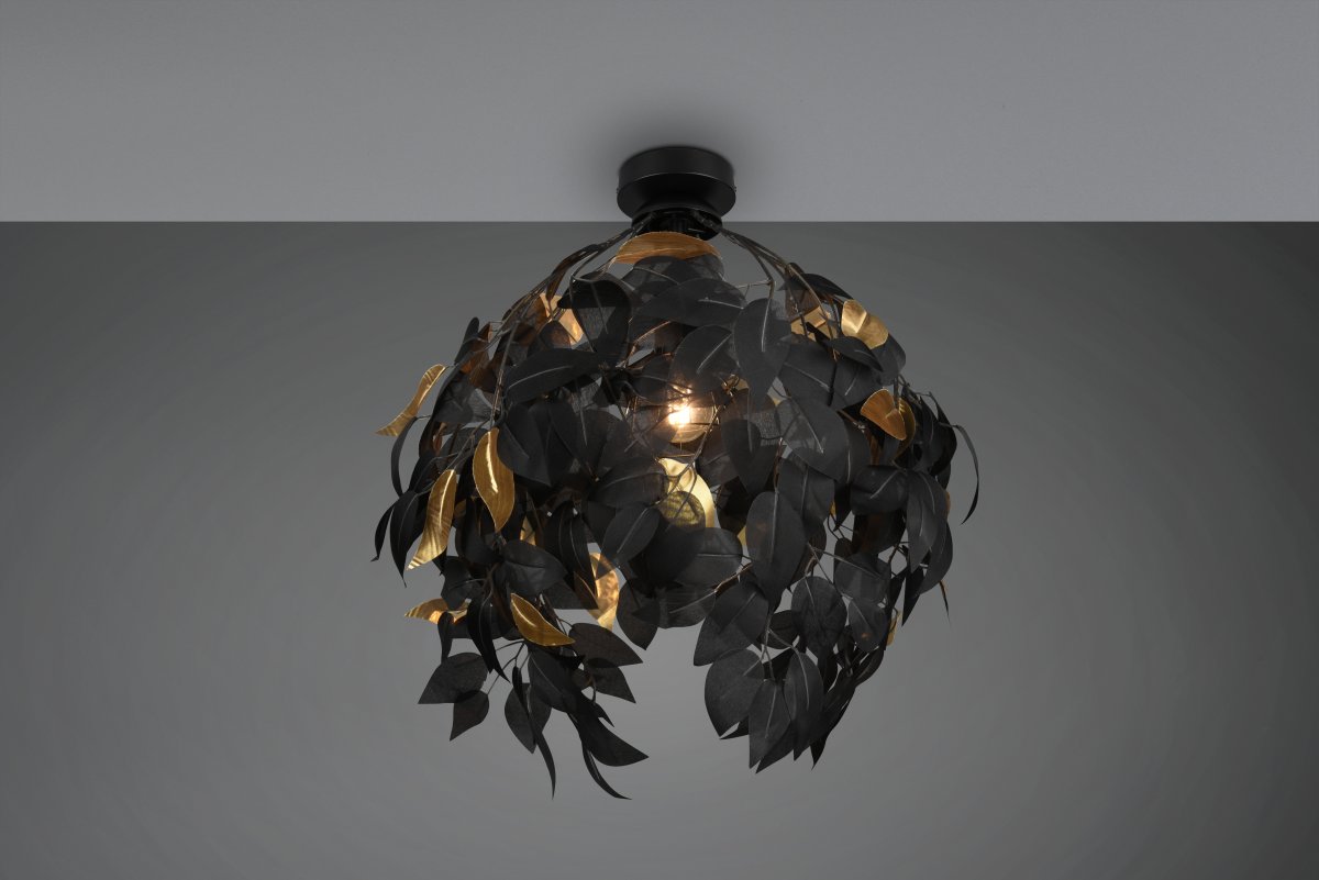 Leavy Ø38 Sort plafond Fra Trio Lighting - Det skaber en fortryllende atmosf&aelig;re i stuen og har en stil, der passer perfekt til Young Livings m&oslash;bler.