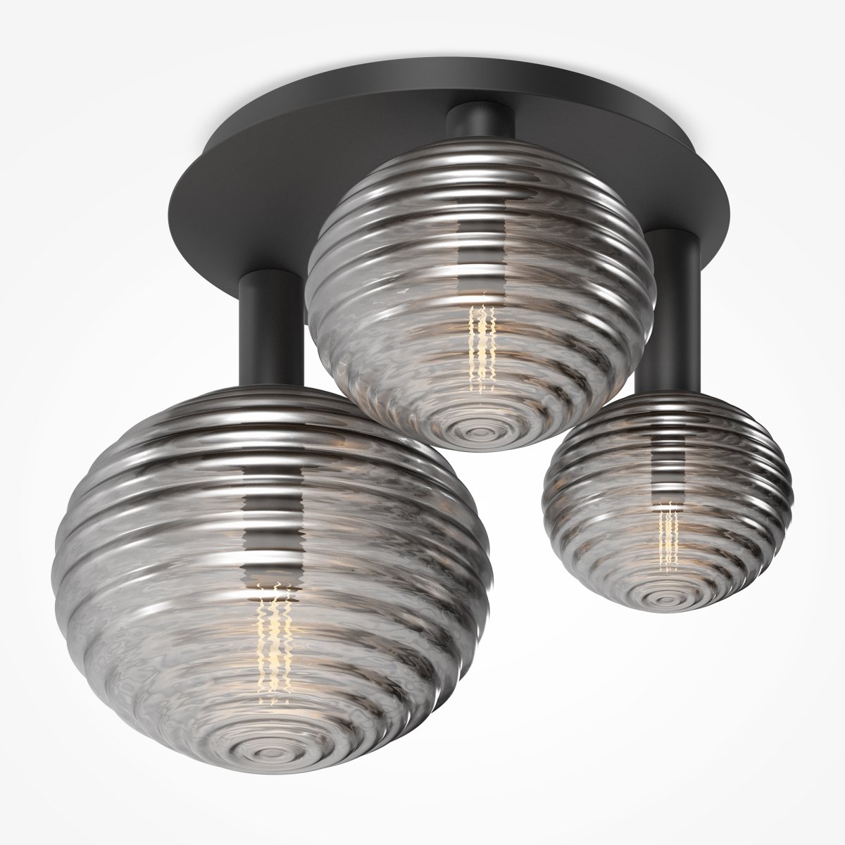 Reels 53cm Sort plafond Fra Maytoni - Det dynamiske design med afrundede kupler skaber et moderne udtryk, mens de r&oslash;gfyldte, blanke kupler bidrager til et sofistikeret lysbillede.