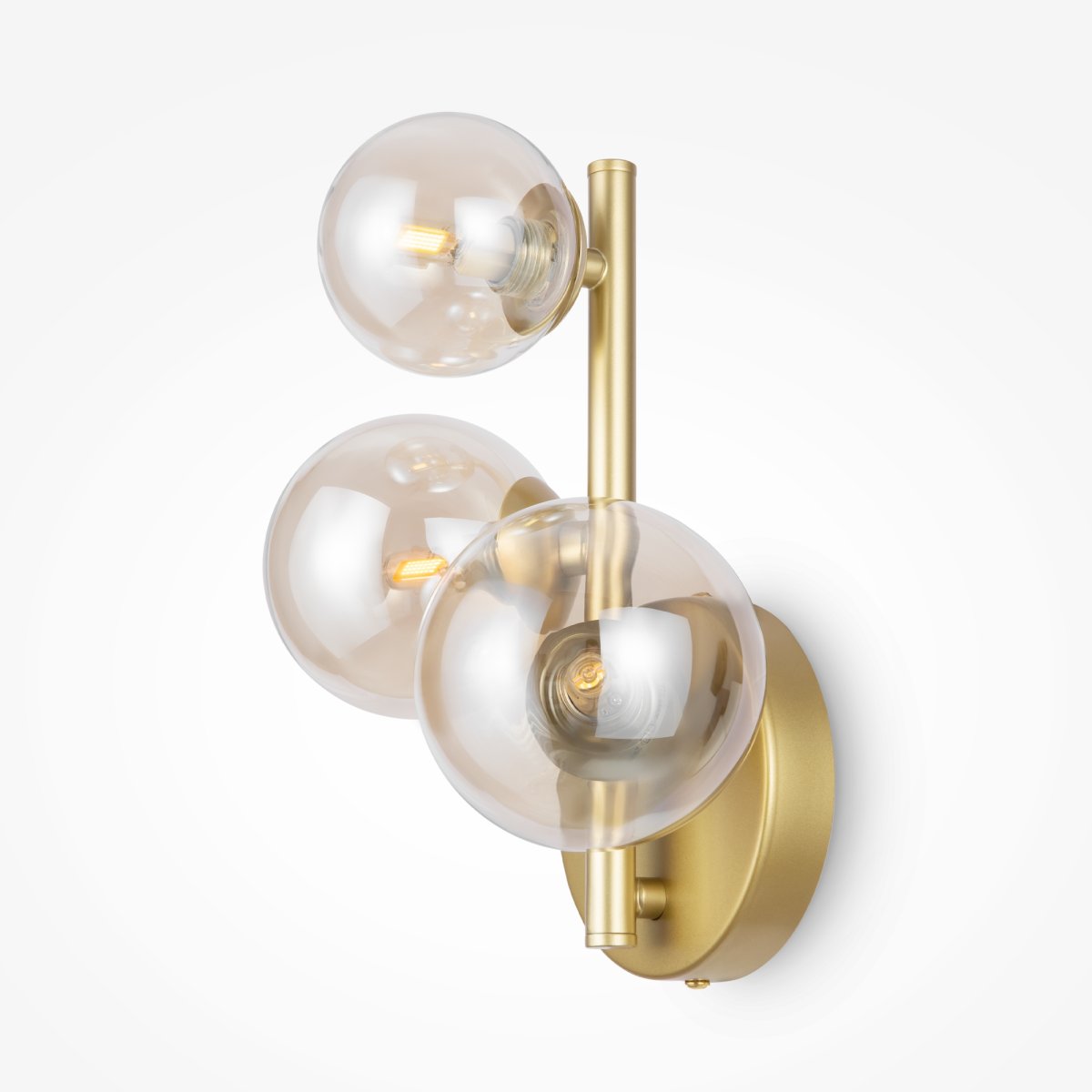 Dallas 25cm Guld væglampe Fra Maytoni - Skab en sofistikeret og indbydende atmosfære med Dallas, en lampe, der oplyser dit hjem med klasse og finesse.