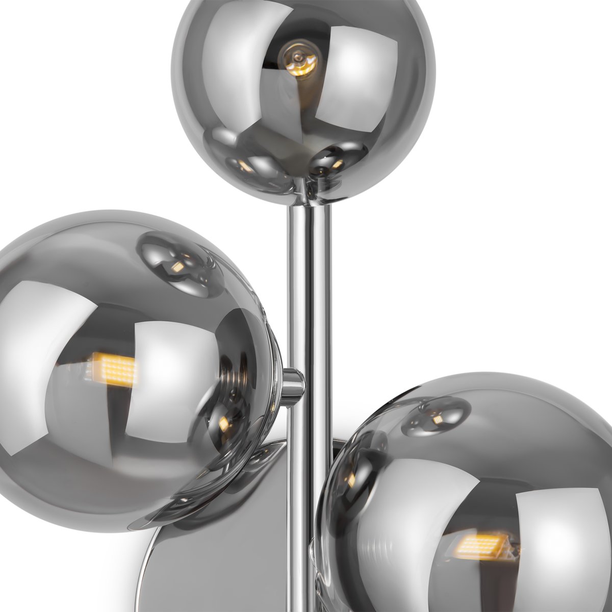Dallas 25cm Chrom væglampe Fra Maytoni - Skab en sofistikeret og indbydende atmosfære med Dallas, en lampe, der oplyser dit hjem med klasse og finesse.