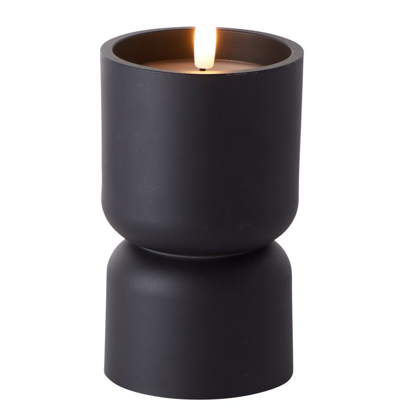 Lovere 15cm Sort Fra Brilliant - Lovere er en elegant LED-lampe, der skaber en varm og hyggelig atmosf&aelig;re i hjemmet.