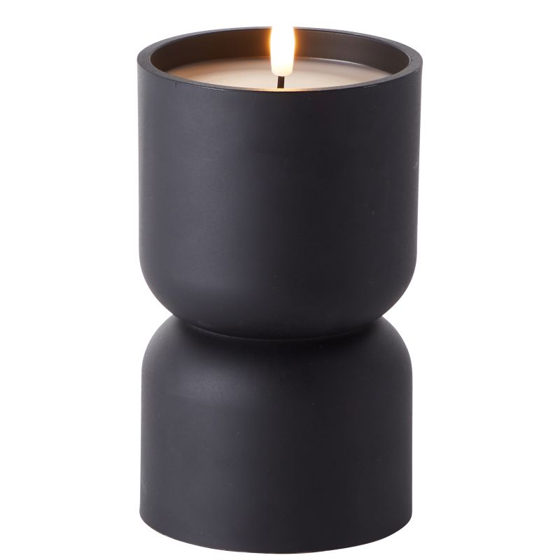 Lovere 19cm Sort Fra Brilliant - Lovere er en elegant LED-lampe, der skaber en varm og hyggelig atmosfære i hjemmet.