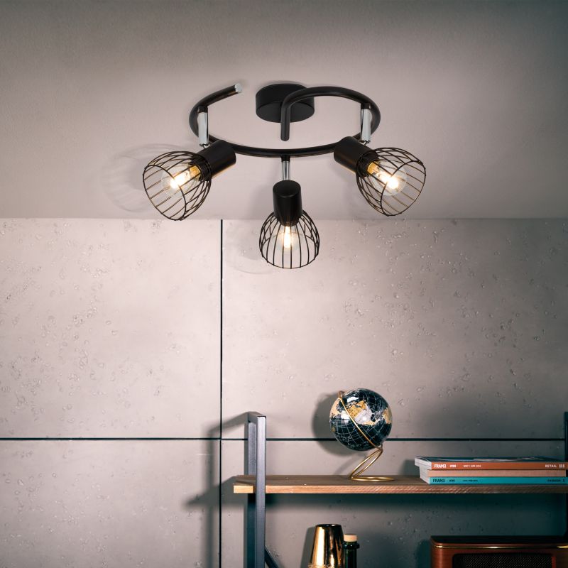 Blacky 3 Sort spotlight Fra Brilliant - Perfekt til brug alene eller i kombination med flere spotlights for at skabe en dynamisk belysning i hjemmet.