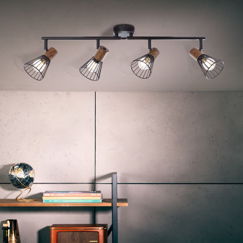 Manama 4 Sort spotlight Fra Brilliant - Spotlighten er lige så velegnet til stuer og køkkener som til entreer eller soveværelser.