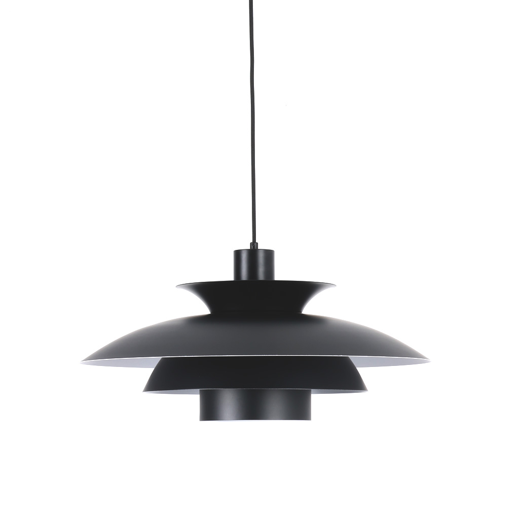 Stealth 2 Ø50 Sort loftslampe Fra Nordic Lighting - Stealth er en klassisk pendellampe med et stilfuldt og tidl&oslash;st design.