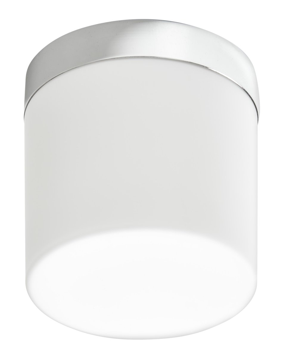 Utö Ø20 Krom badeværelseslampe Fra Armaturhantverk - Den vita sk&auml;rmen skapar en bra och j&auml;mn ljusspridning i rummet.