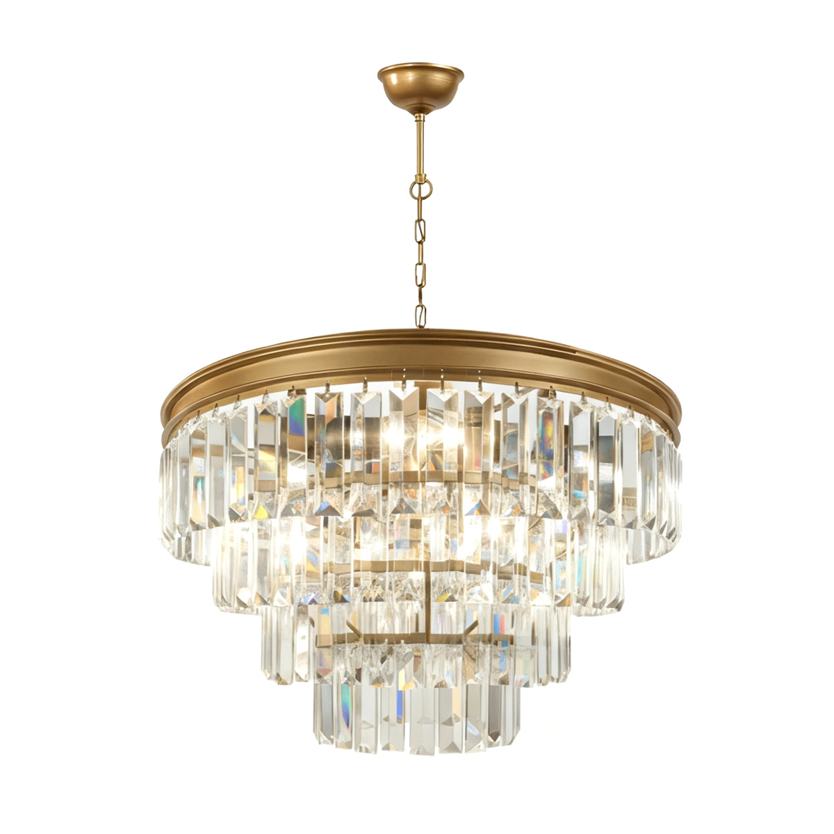 Oxford Ø50 Antik messing krystal Fra Lampan - Lampen er bygget i flere niveauer med klare prismer, der reflekterer lyset p&aring; en funklende m&aring;de og skaber en varm og indbydende atmosf&aelig;re.