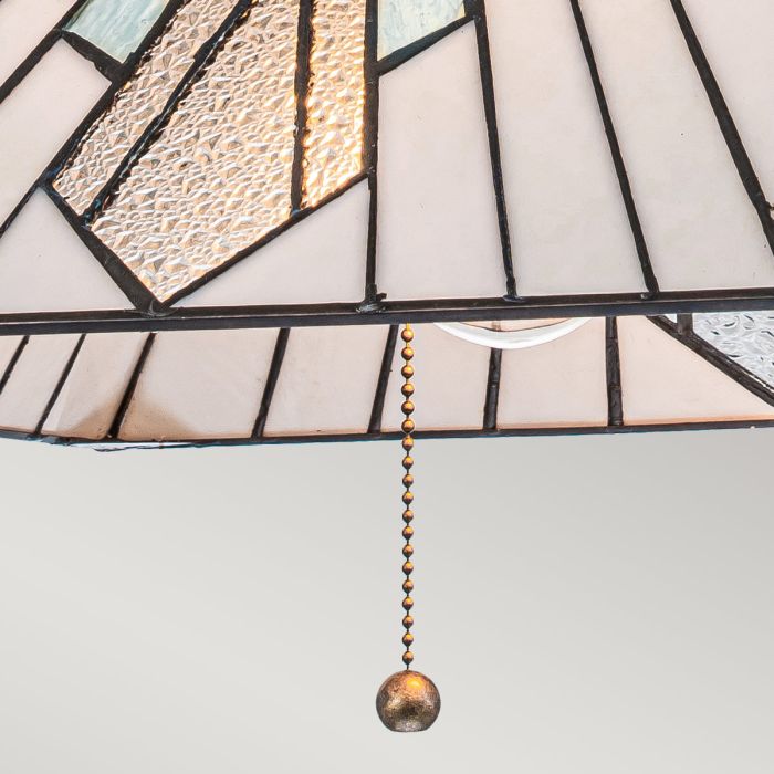 Alderley 38cm Flerfarvet Fra Elstead Lighting - Denne model er udstyret med en strømafbryder med trækledning for nem til- og frakobling.