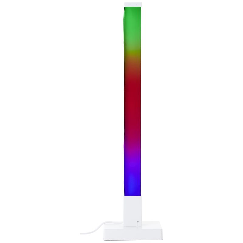 Neele 50cm Hvid bordlampe Fra Brilliant - Med RGB LED har du adgang til en bred vifte af farver og effekter, så du nemt kan tilpasse lyset til dit humør og din lejlighed.