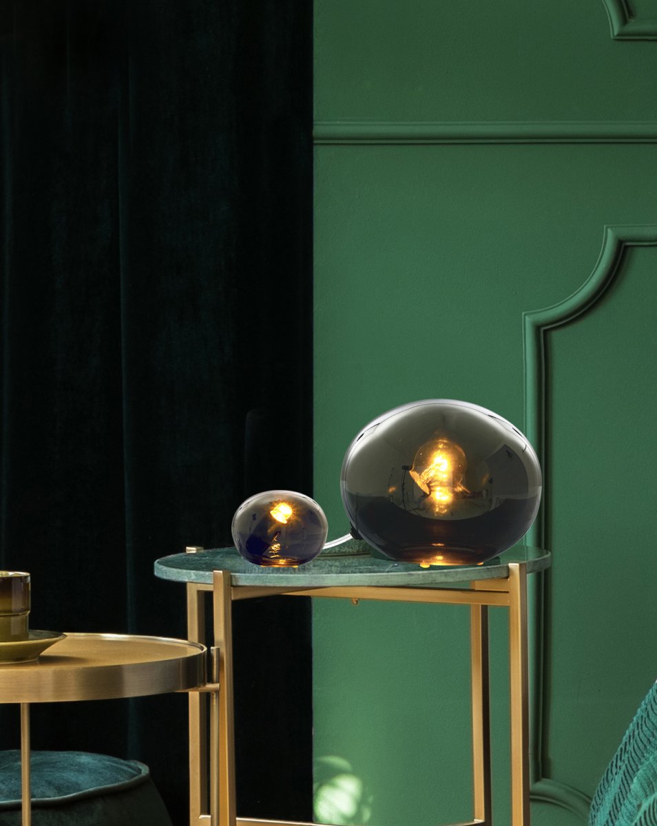 Globus 18cm Røgfarvet bordlampe Fra Aneta Lighting - 