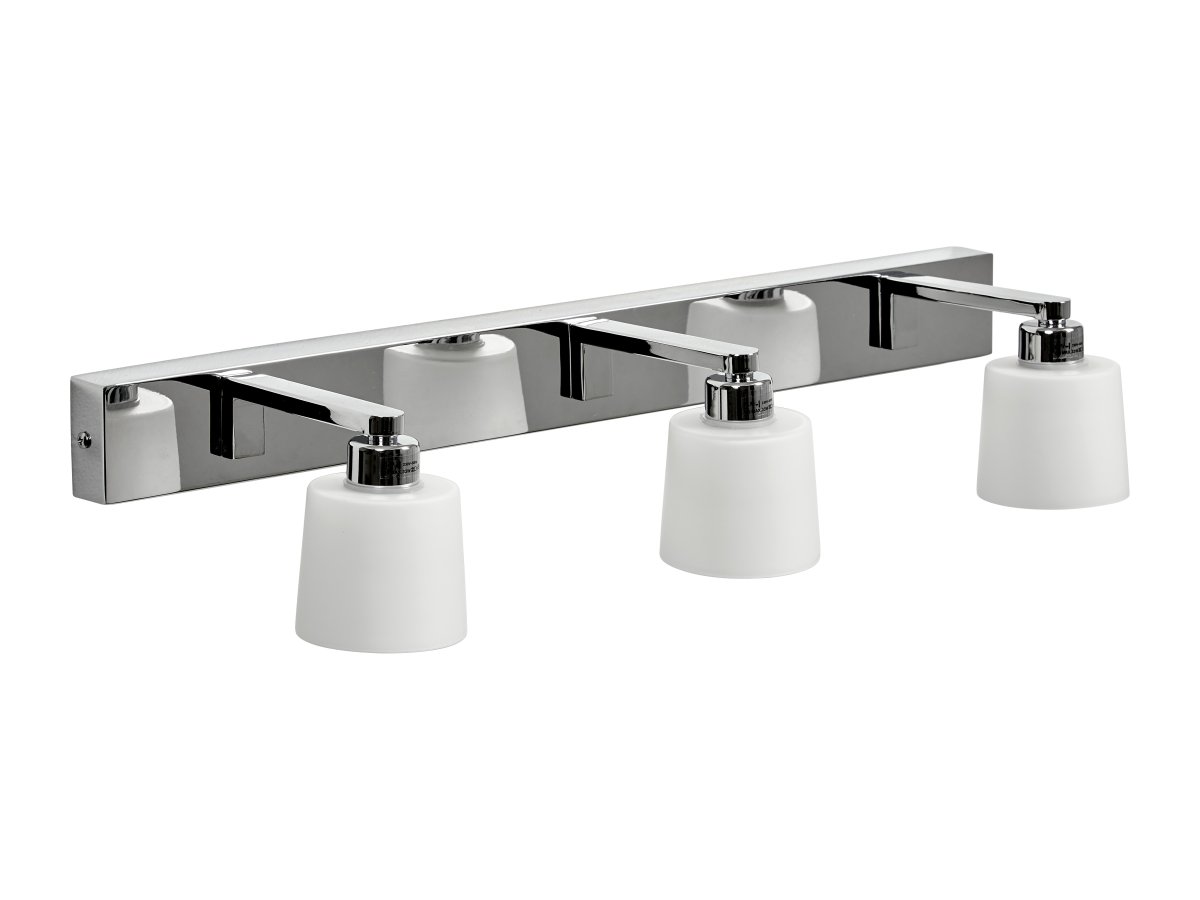Ulvö 60cm Chrom badeværelseslampe Fra Armaturhantverk - Denne lampe kombinerer funktion og design for at give dit badev&aelig;relse en opl&oslash;ftende og stilfuld atmosf&aelig;re.