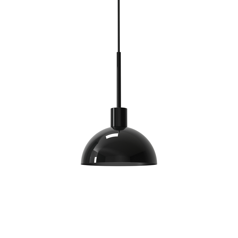 Vienda Ø20 Sort loftslampe Fra Herstal - Vienda er en stilfuld metalpendellampe med en blank sort farve og et tidl&oslash;st design.