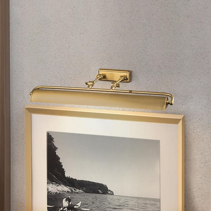 Winchfield 70cm Antik messing Fra Elstead Lighting - Den robuste stålramme med justerbare arme og smukt belagte overflader giver en høj grad af holdbarhed.