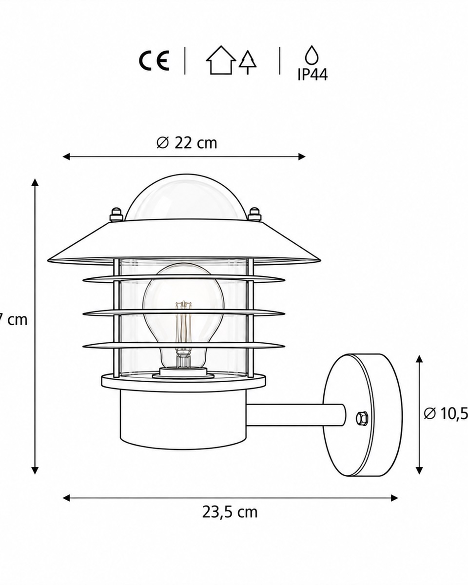Ystad Sort udendørslampe Fra Nordic Lighting - Ystad v&aelig;glampe er en klassisk og stilfuld udend&oslash;rslampe i aluminium med klart glas.